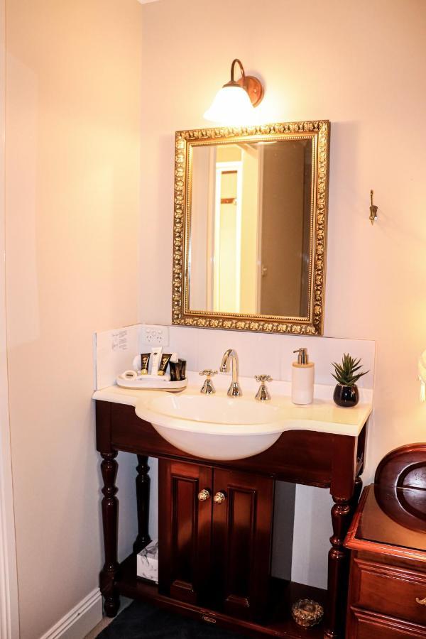 تامفورث Plumes Boutique Bed & Breakfast المظهر الخارجي الصورة